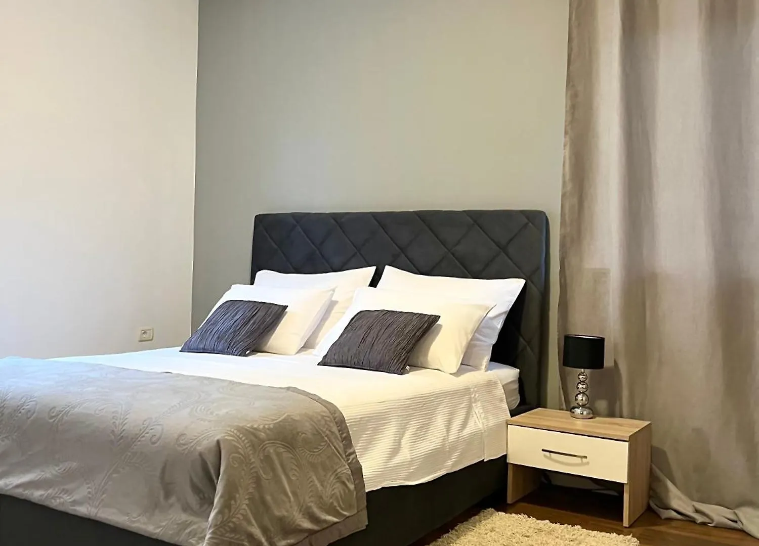 Apartment Domus Lauri location